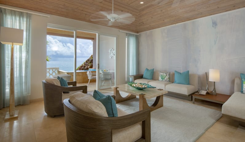 5 - Cliff Suite Living Room Signature